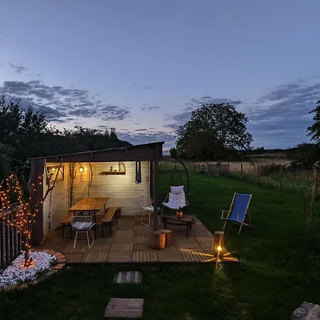 Le Woody Lodge, Large With Wooden Deck And With Garden View Next To Fontainebleau Forest Acheres-la-Foret